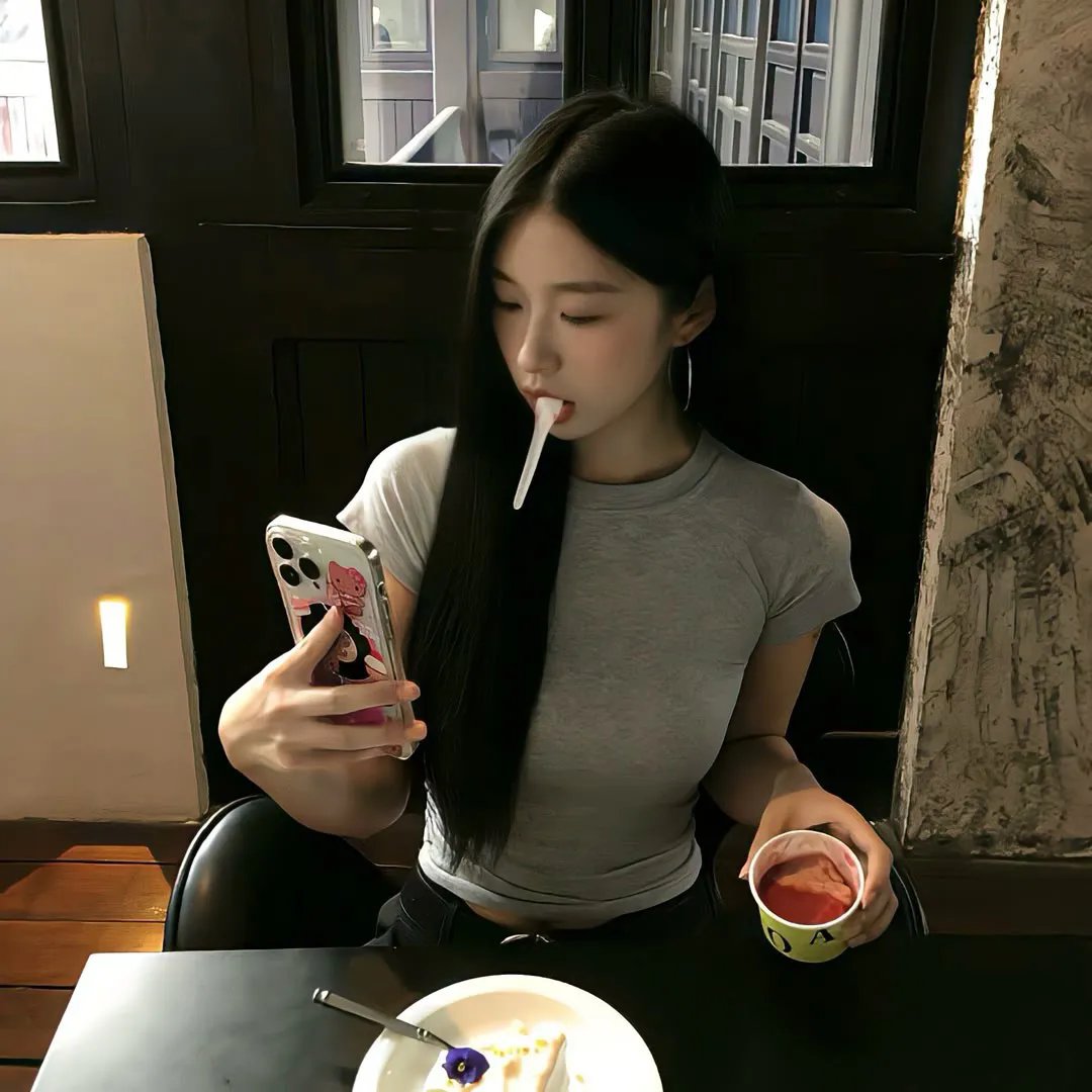 秋月春花未了情